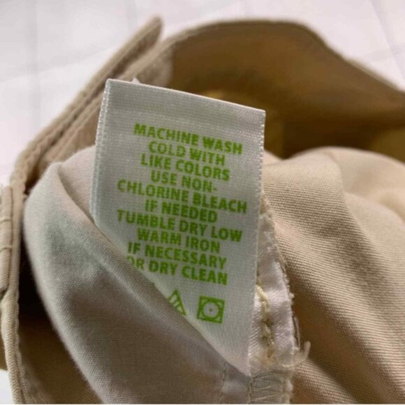 Lily Pulitzer Khaki Bermuda Shorts Cream - Picture 4 of 8